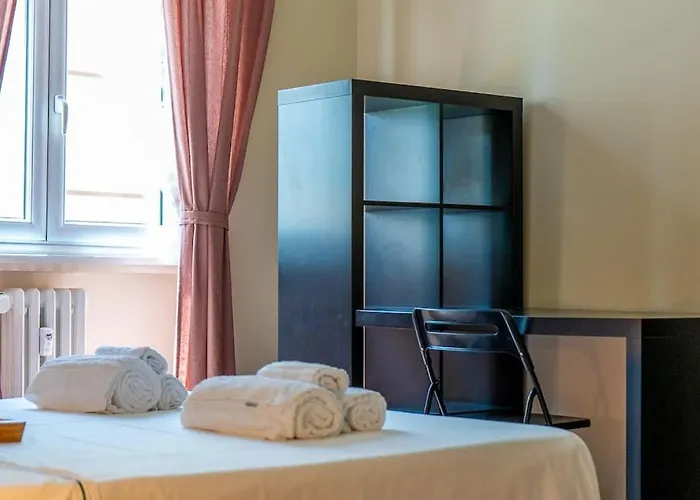 1min From Metro Large And Quiet Apartment Rom