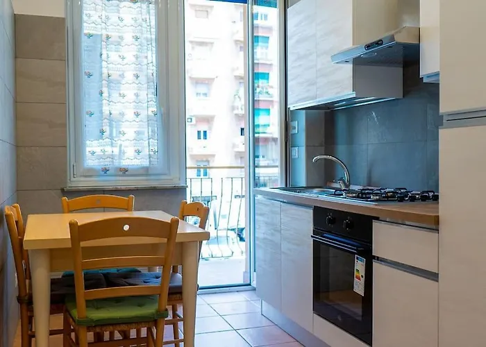 Apartment 1min From Metro Large And Quiet